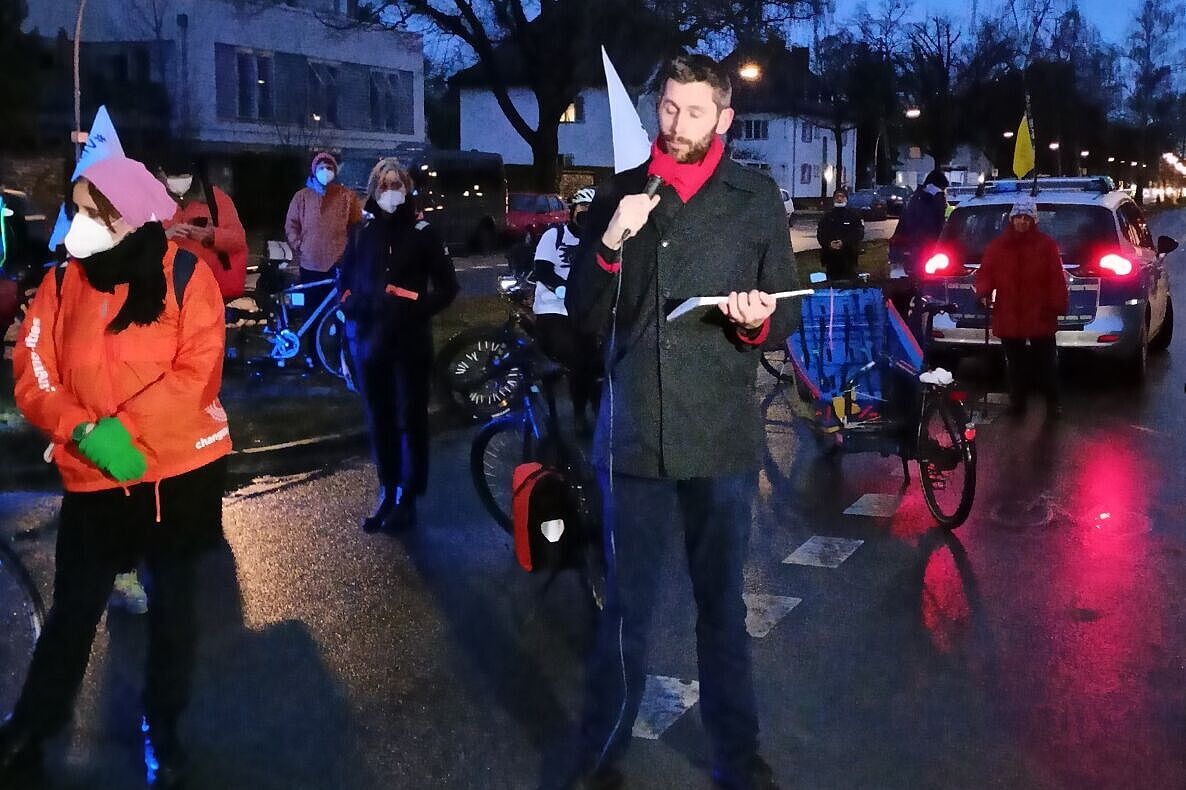 Die Gedenkrede mit Beileidsbekundung