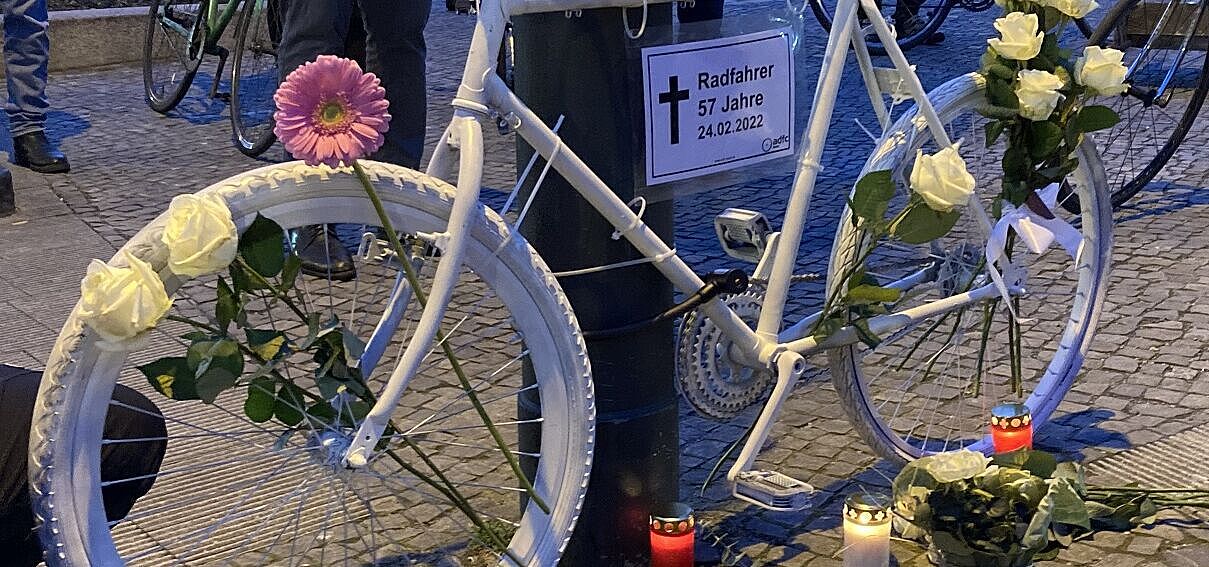 Geisterrad nahe Brandenburger Tor