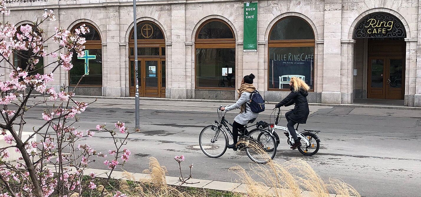 Mit dem Rad durch den Winter hält fit und gesund.